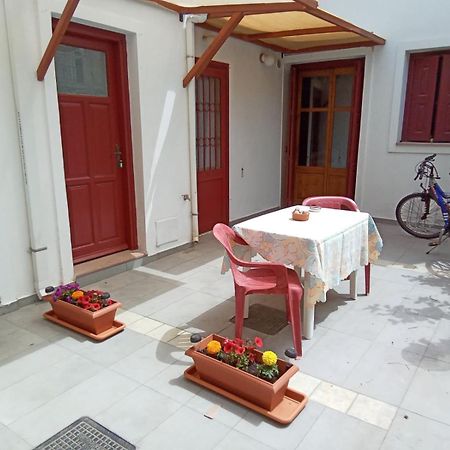 Agapis Apartments ペトラ エクステリア 写真